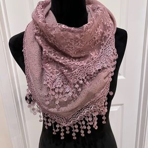 Lace Lilac Scarf